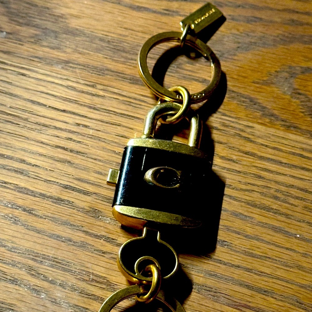 Coach EUC Lock & Keychain Bag Charm